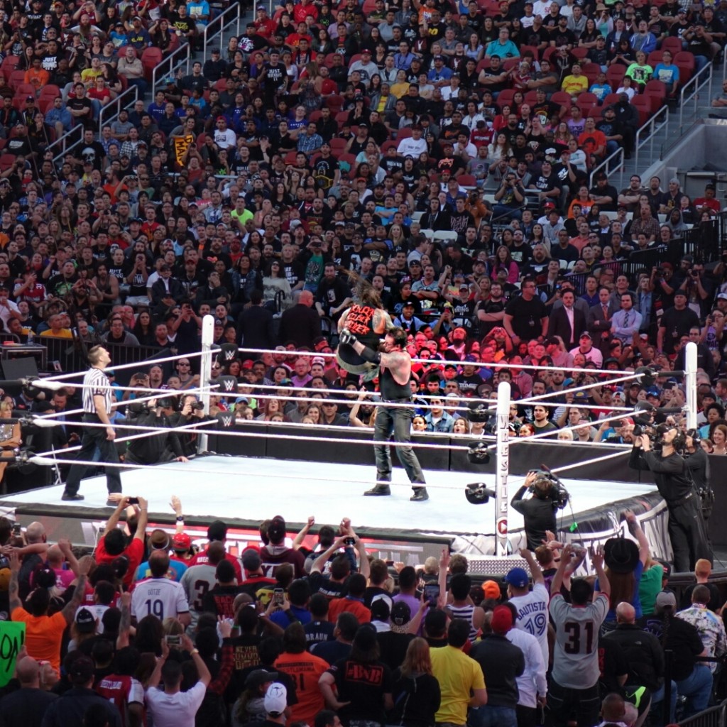 Undertaker Choke Slams Bray Wyatt Wrestlemania 31