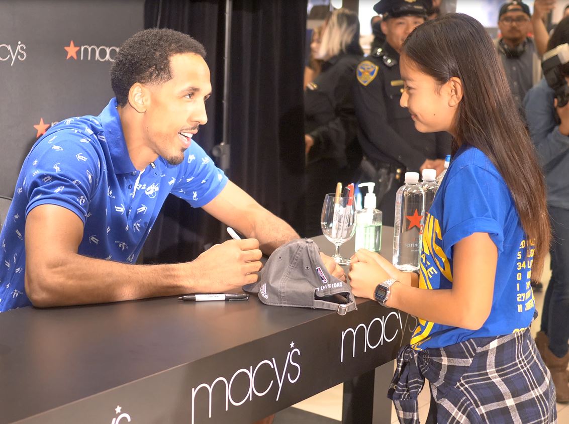 Shaun Livingston Macy's Golden State Warriors Meet and Greet Autograph Signing 2017 Lonzo Ball